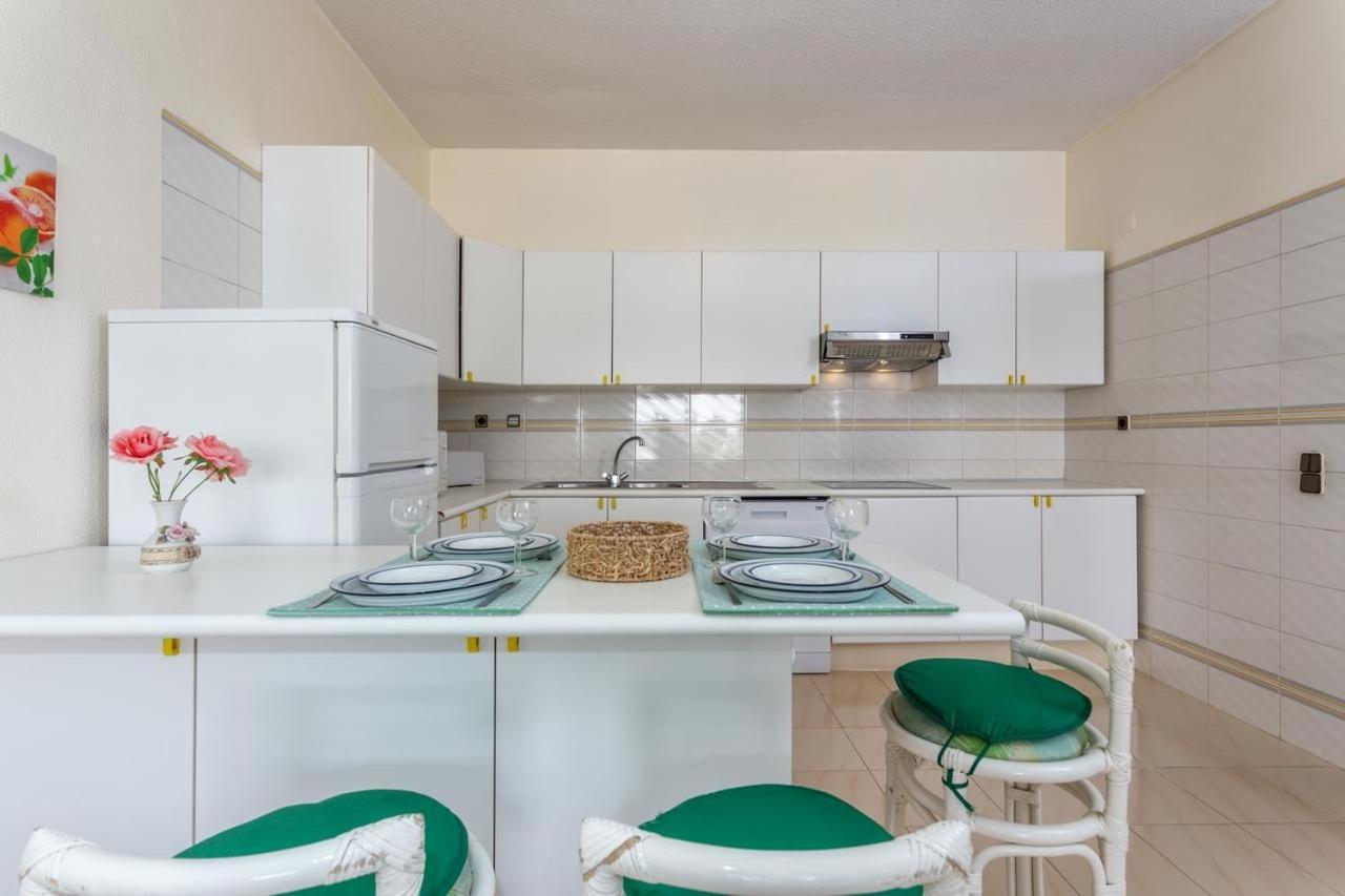 פורצ'ס Andorinha 2 Bedroom Apart-Close To The Sea-Algarve מראה חיצוני תמונה